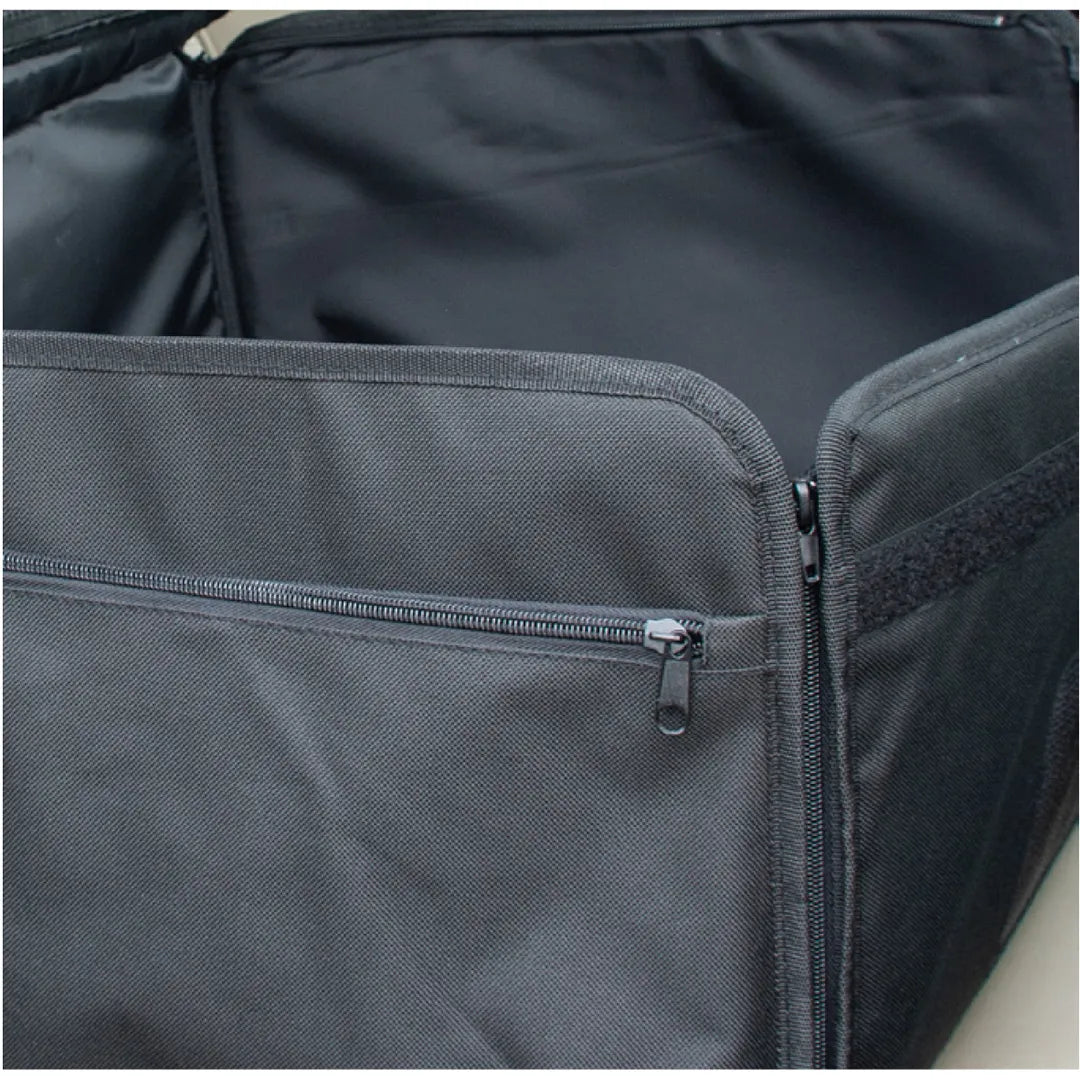 Panier de voiture 2-en-1 ISOFIX – vue rapprochée du système de fermeture sur les côtés