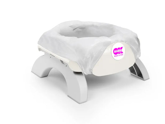 Pot bébé pliable 3-en-1 couleur écru – vue dépliée avec la protection du petit pot pour uriner