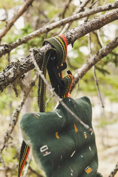 Sac à épices ou à couverts Roadtyping motif camping – vue de l'attache
