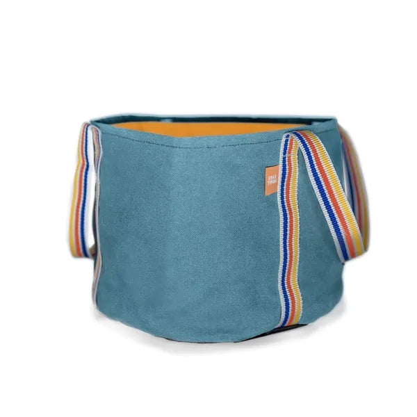 Seau waterproof couleur bleu gris de Roadtyping - vue de profil