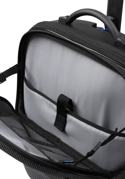 Micromobility Micro Luggage 4.0 Scootcase – valise trottinette – vue de l’intérieur de la valise avec zoom sur le rangement pour ordinateur portable