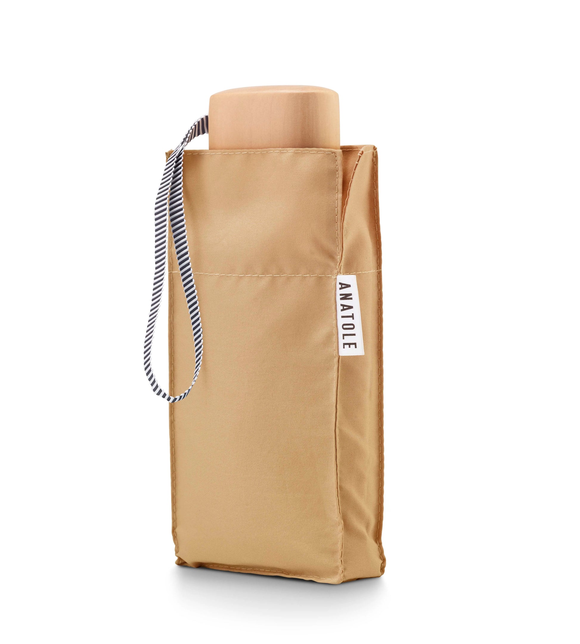 Mini parapluie pliant Anatole – Modèle Camille - couleur beige – vue du parapluie fermé, positionné verticalement.