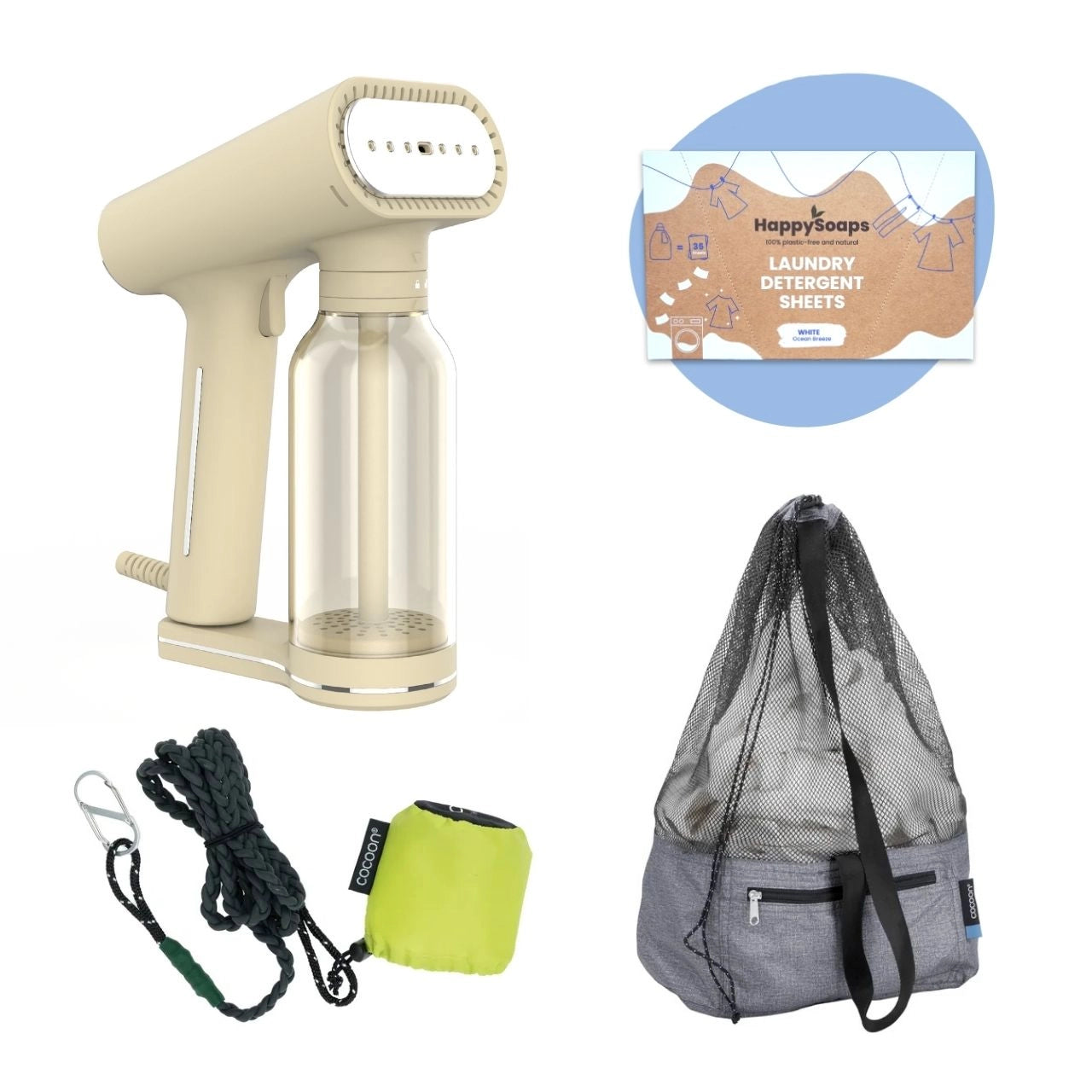 Photo des produits qui composent le pack le linge en voyage, comprenant le défroisseur portatif beige, les feuilles de lessive écologiques pour linge blanc, la corde à linge de voyage et le sac de plage/sac de linge de voyage.