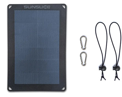 Panneau solaire 6W de Sunslice - vue d'ensemble du panneau et de deux mousquetons et deux cordes de fixation