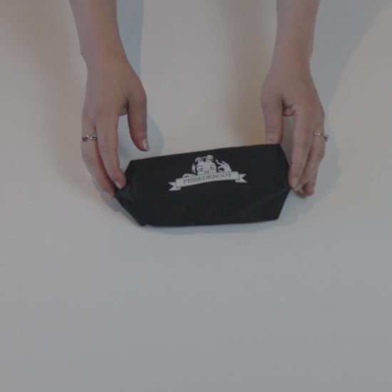 Vidéo qui présente le contenu du kit pisse-debout